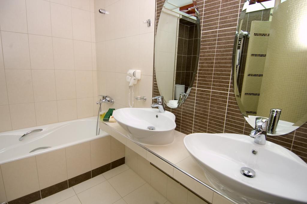 Hotel Aiges Melathron Veria  Exteriör bild